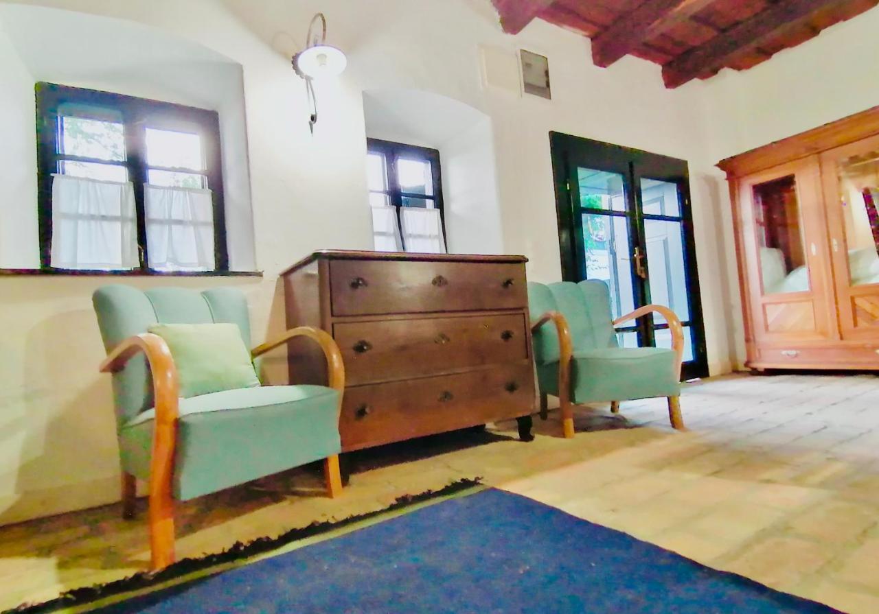 Lelle Vineyard Cottages Balatonlelle Ngoại thất bức ảnh