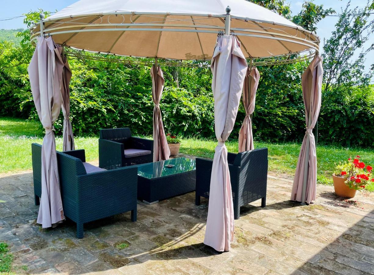 Lelle Vineyard Cottages Balatonlelle Ngoại thất bức ảnh
