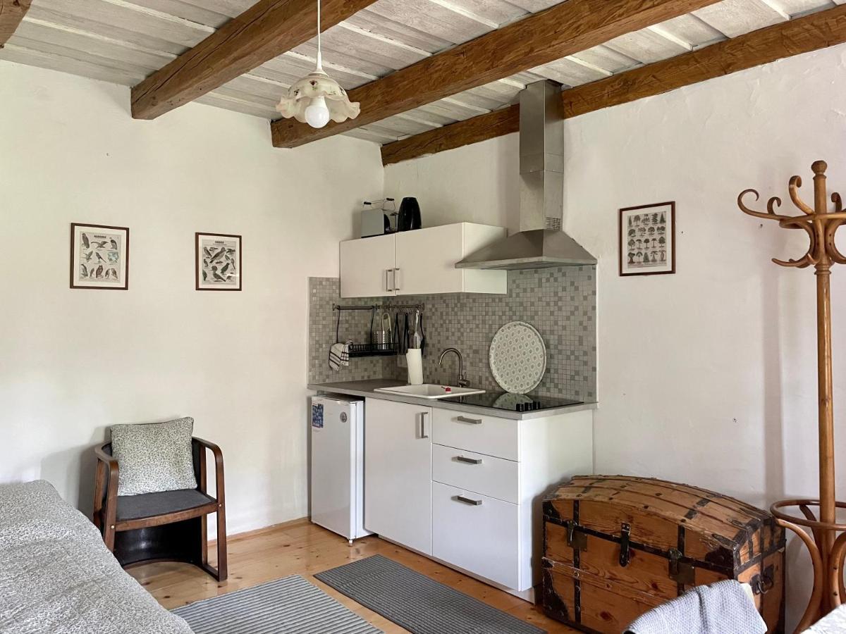 Lelle Vineyard Cottages Balatonlelle Ngoại thất bức ảnh